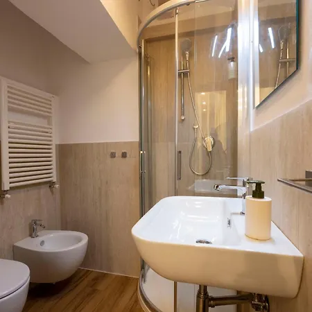 Franciosa 46 - Nuova In Zona Duomo *